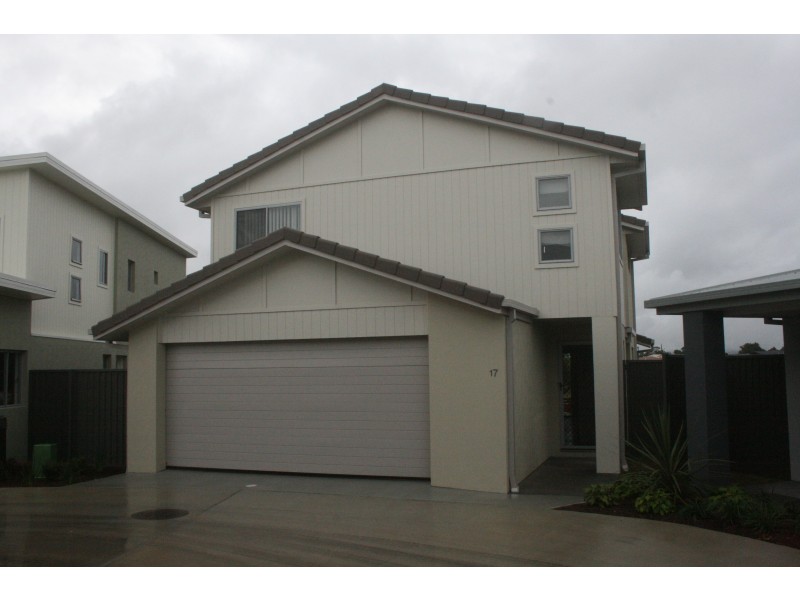 17-3/15 LENNOX CRT, Pottsville NSW 2489