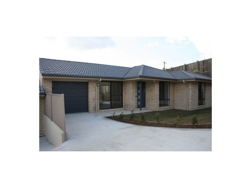 2/33 Newcastle Drive, Pottsville NSW 2489