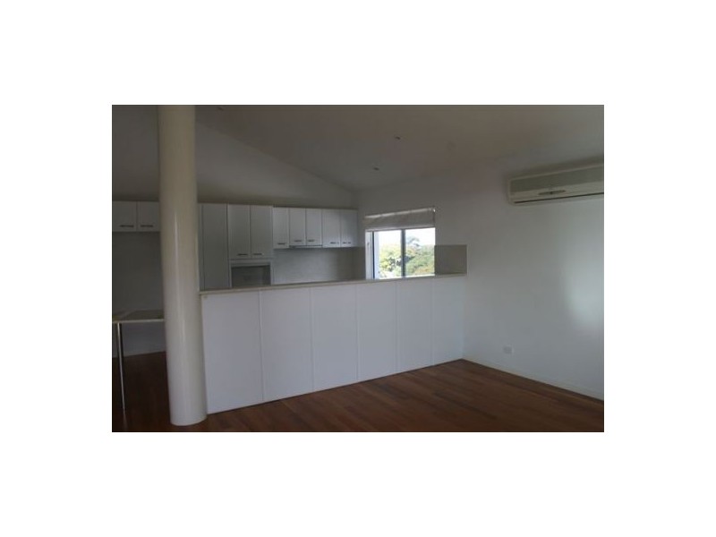9/50-52 RUTLEDGE ST, Coolangatta QLD 4225