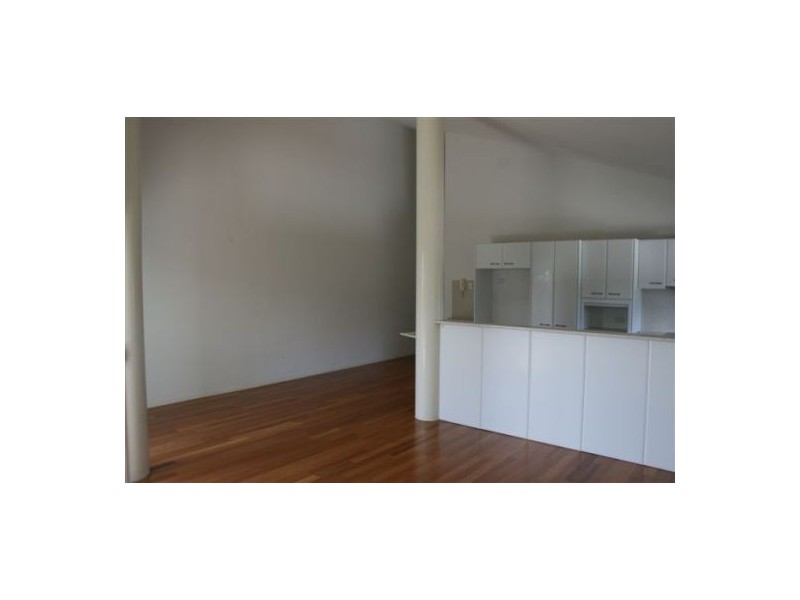 9/50-52 RUTLEDGE ST, Coolangatta QLD 4225