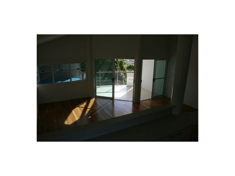 9/50-52 RUTLEDGE ST, Coolangatta QLD 4225