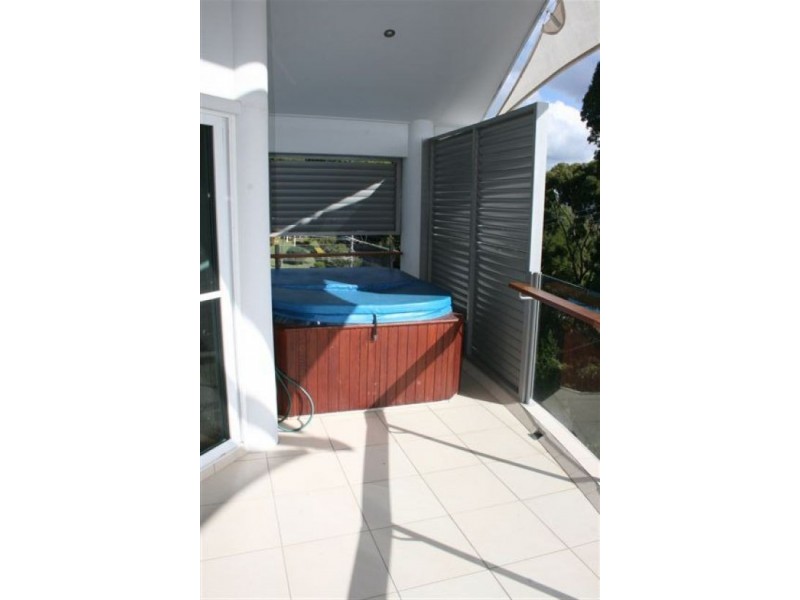 9/50-52 RUTLEDGE ST, Coolangatta QLD 4225