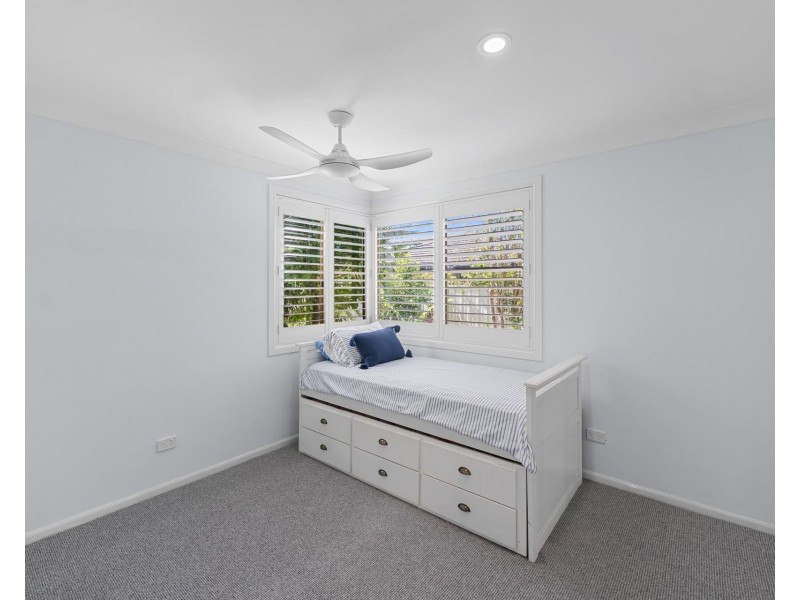 5 Palm Terrace, Yamba NSW 2464