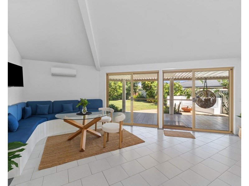 5 Palm Terrace, Yamba NSW 2464