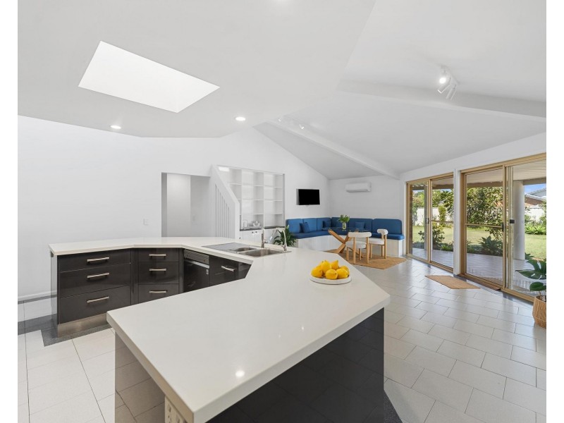 5 Palm Terrace, Yamba NSW 2464