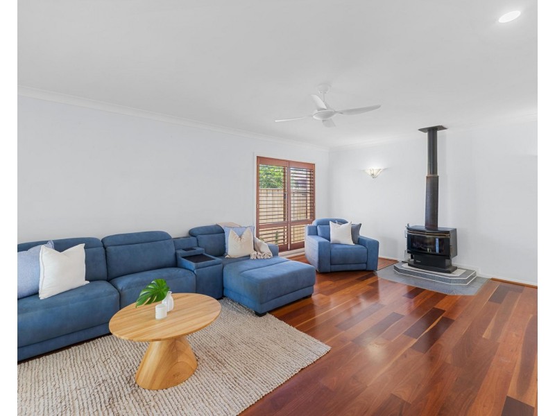 5 Palm Terrace, Yamba NSW 2464