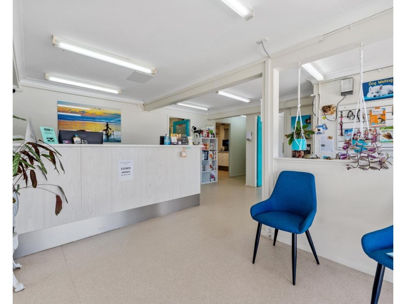 10 Treelands Drive, Yamba NSW 2464