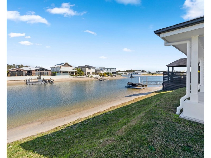 15 Taine Court, Yamba NSW 2464