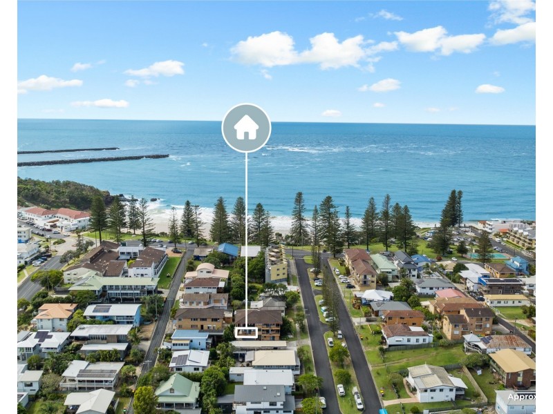 7/5 Beach Street, Yamba NSW 2464