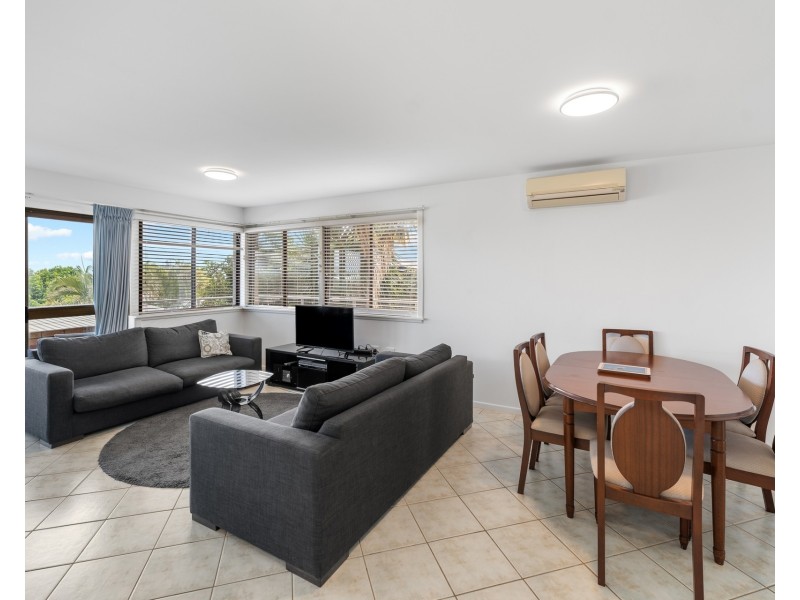 7/5 Beach Street, Yamba NSW 2464