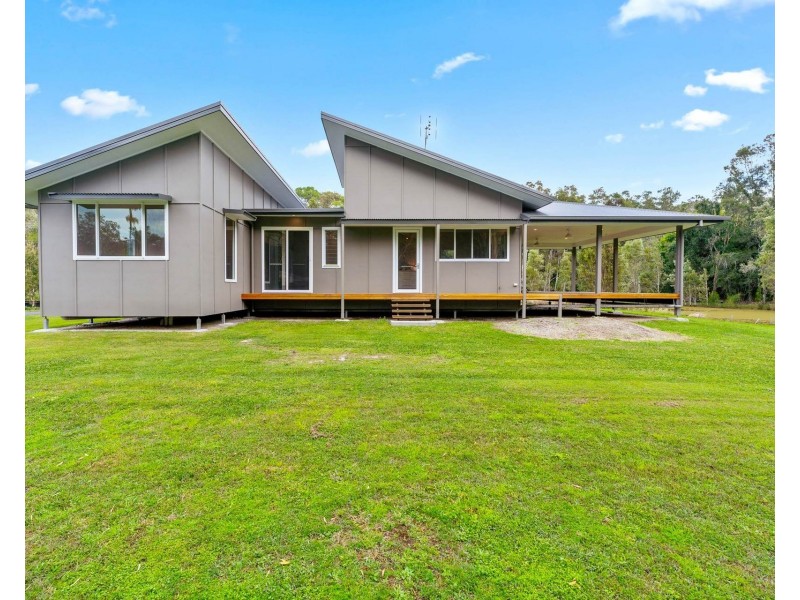 55 Sullivans Road, Yamba NSW 2464