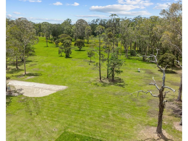9 Falcon Court, James Creek NSW 2463