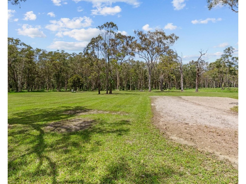 9 Falcon Court, James Creek NSW 2463