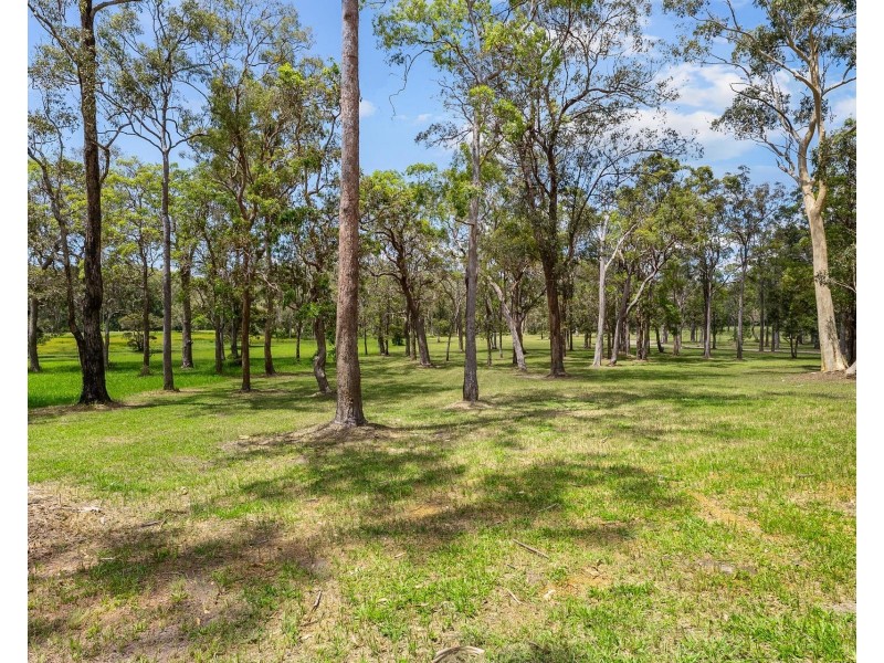 9 Falcon Court, James Creek NSW 2463