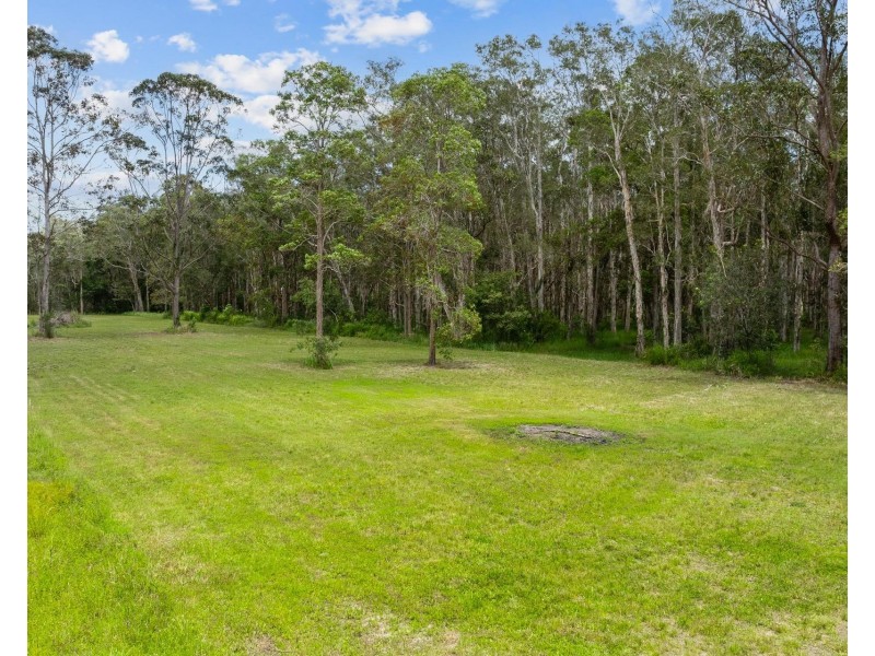 9 Falcon Court, James Creek NSW 2463
