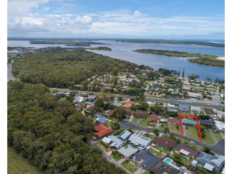 44 Coonawarra Court, Yamba NSW 2464