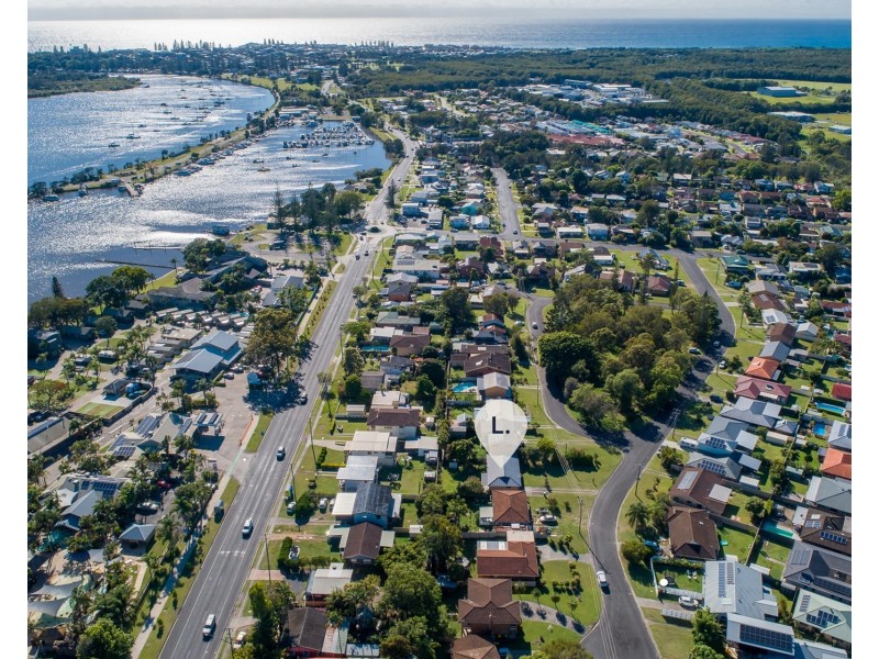 44 Coonawarra Court, Yamba NSW 2464