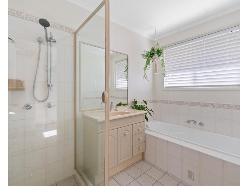 28 Harold Tory Drive, Yamba NSW 2464