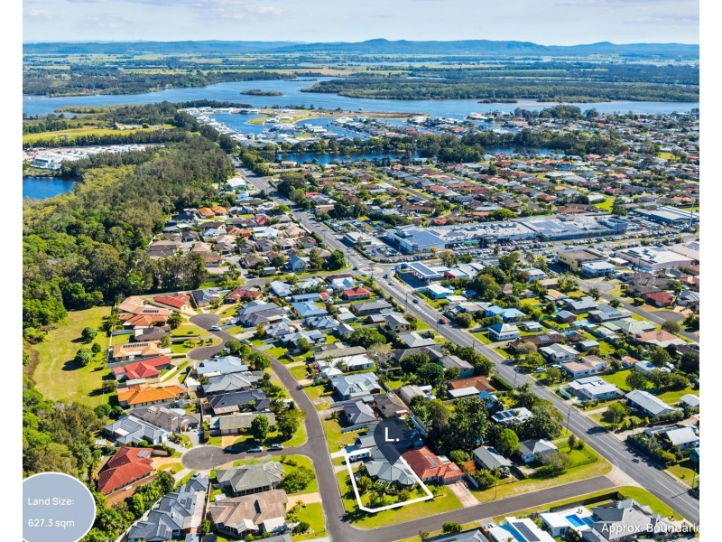 28 Harold Tory Drive, Yamba NSW 2464