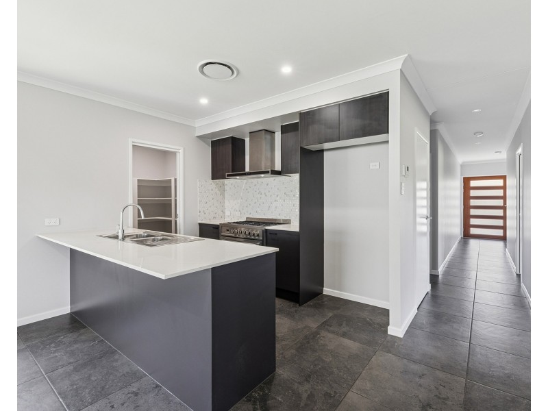 9 Dunkeld Place, Townsend NSW 2463