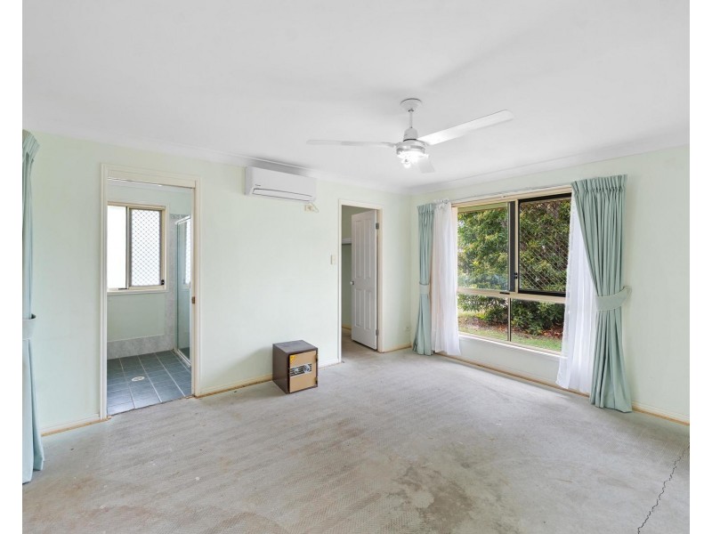 15 King Parrot Parade, Gulmarrad NSW 2463