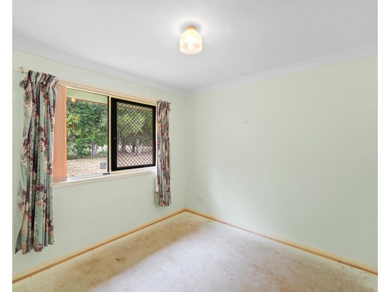 15 King Parrot Parade, Gulmarrad NSW 2463
