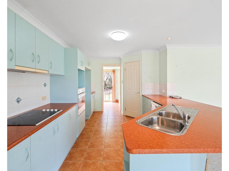 15 King Parrot Parade, Gulmarrad NSW 2463