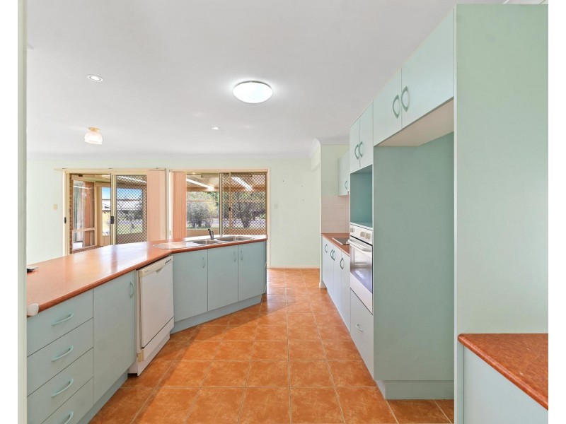 15 King Parrot Parade, Gulmarrad NSW 2463