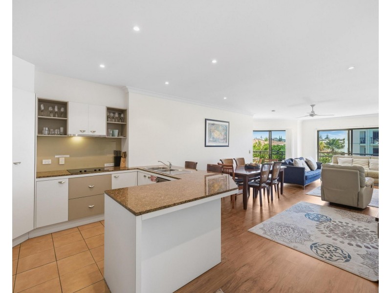 9/20 Pacific Parade, Yamba NSW 2464