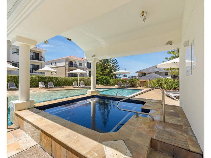9/20 Pacific Parade, Yamba NSW 2464