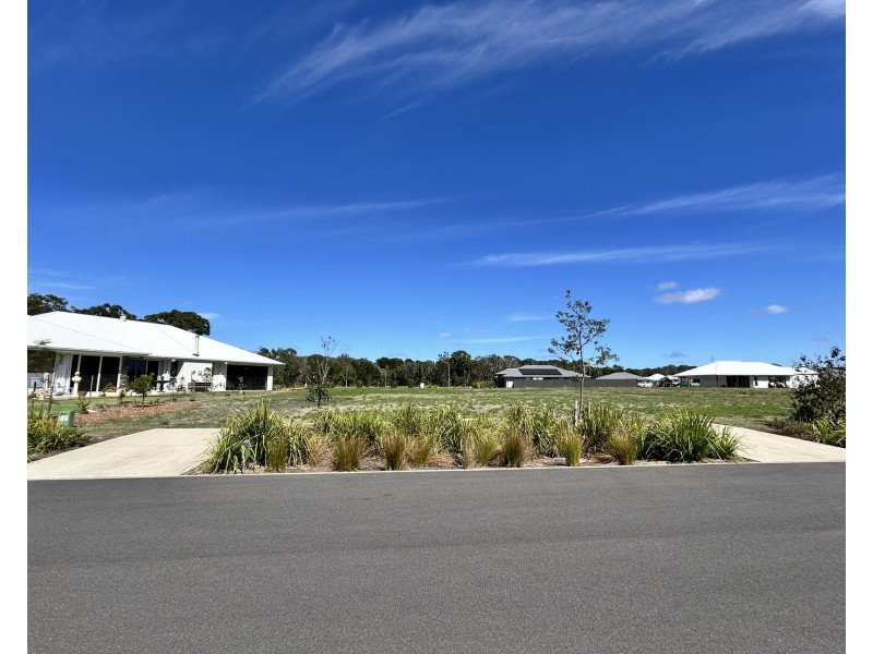 32-34 Gargle Circuit, Iluka NSW 2466