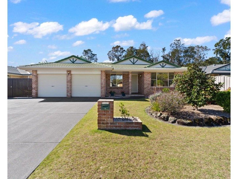 11 Orion Drive, Yamba NSW 2464