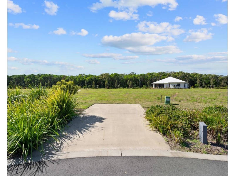 11 Ngaru Close, Iluka NSW 2466