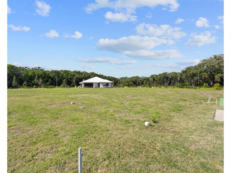11 Ngaru Close, Iluka NSW 2466