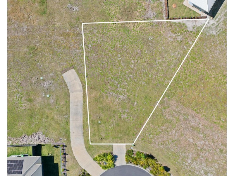 11 Ngaru Close, Iluka NSW 2466