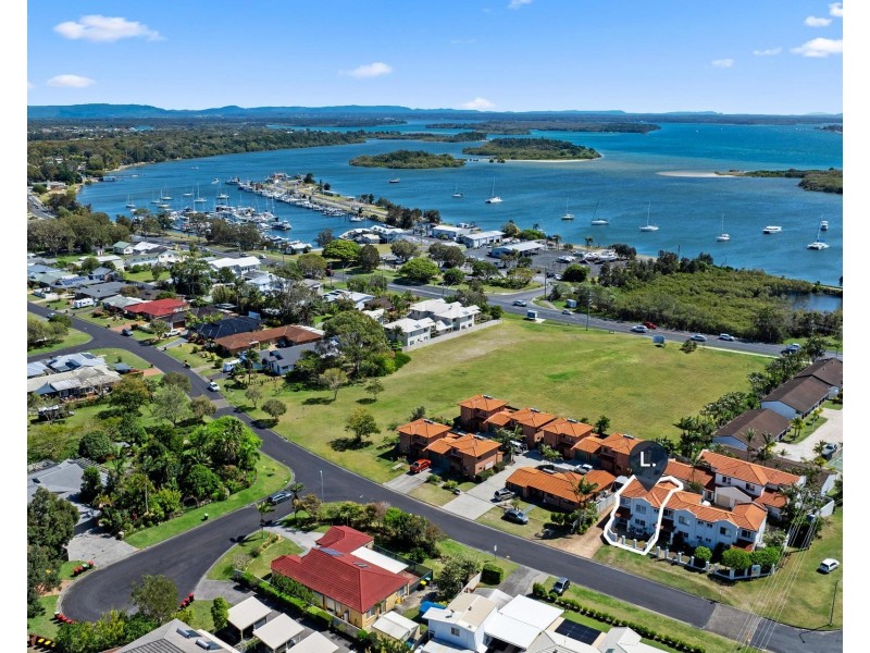 1/1 Urara Street, Yamba NSW 2464