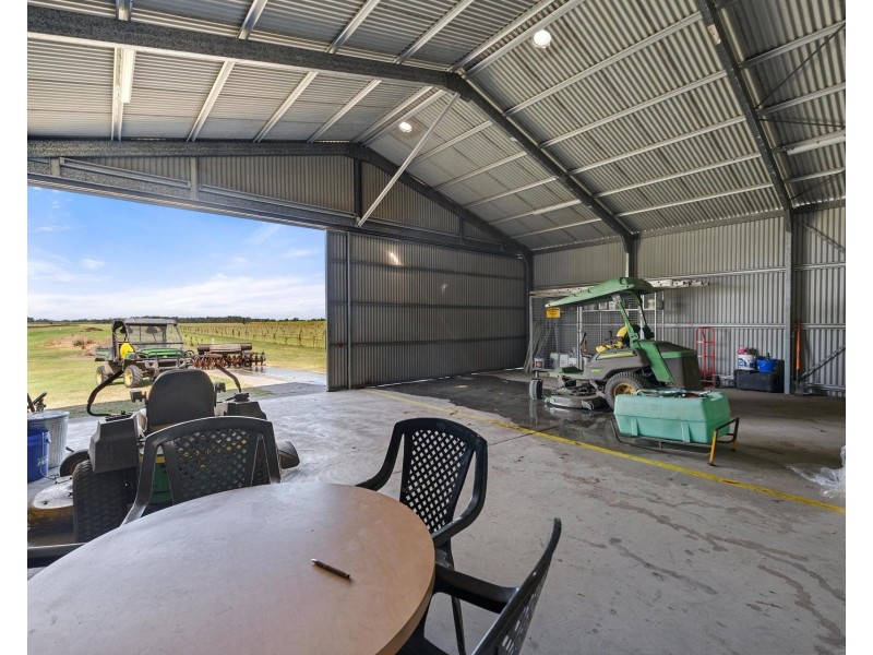 74 Serpentine Channel South Bank Road, Harwood NSW 2465