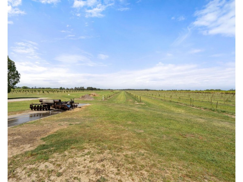 74 Serpentine Channel South Bank Road, Harwood NSW 2465