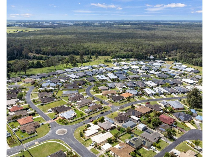 12 Edinburgh Drive, Townsend NSW 2463