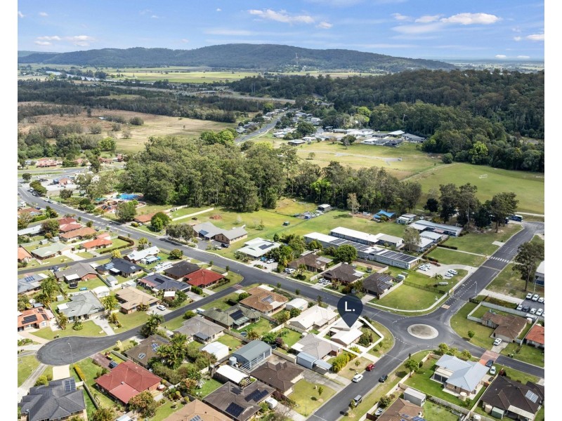 12 Edinburgh Drive, Townsend NSW 2463