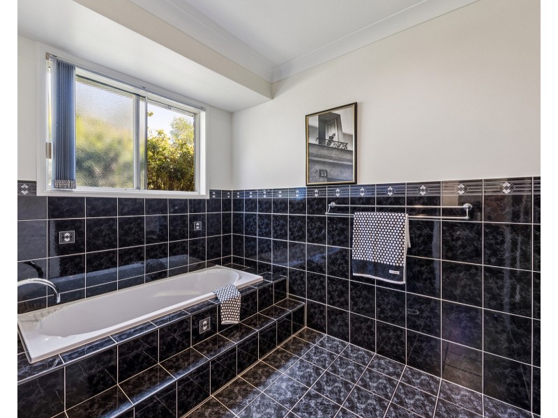 24 Rosella Road, Gulmarrad NSW 2463
