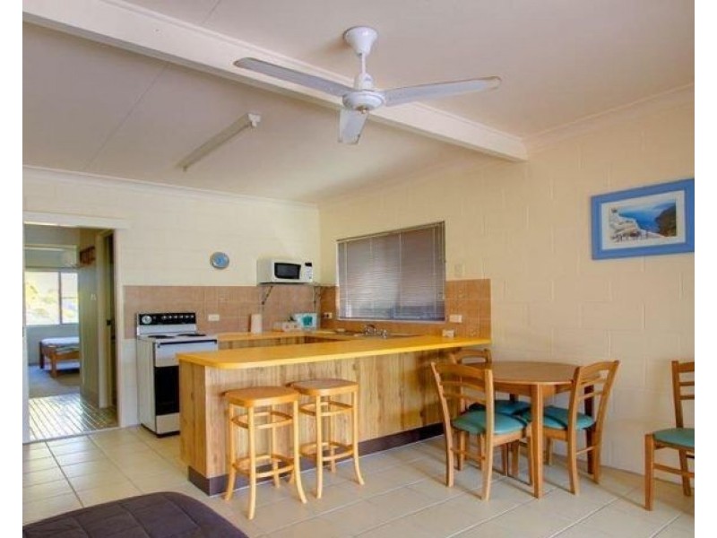 1/28 Ocean Road, Brooms Head NSW 2463