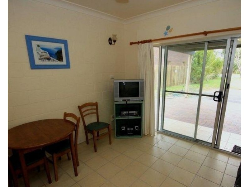 1/28 Ocean Road, Brooms Head NSW 2463