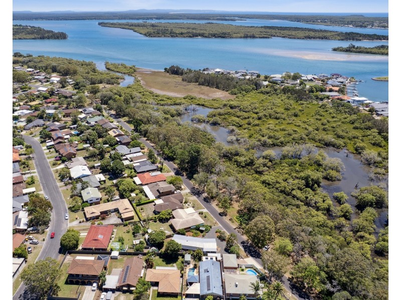 114 Melaleuca Drive, Yamba NSW 2464