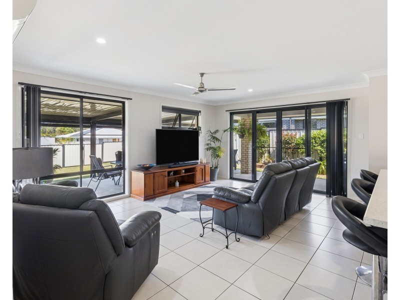 32 Edinburgh Drive, Townsend NSW 2463