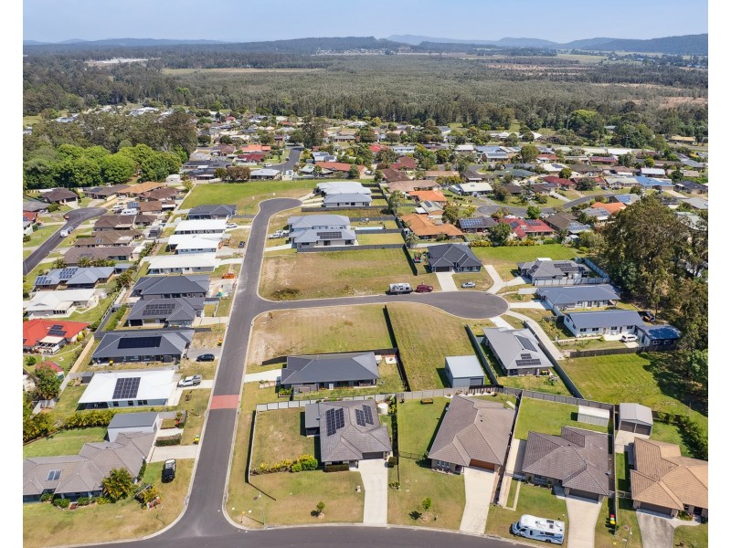 32 Edinburgh Drive, Townsend NSW 2463