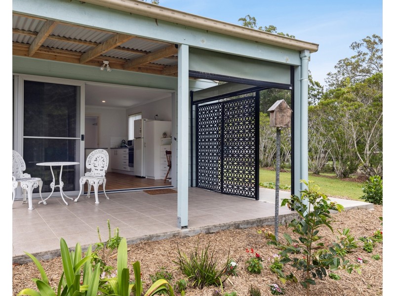 2 Forest Way, Woombah NSW 2469