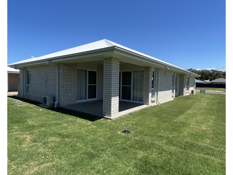 15 Bushy Street, Yamba NSW 2464