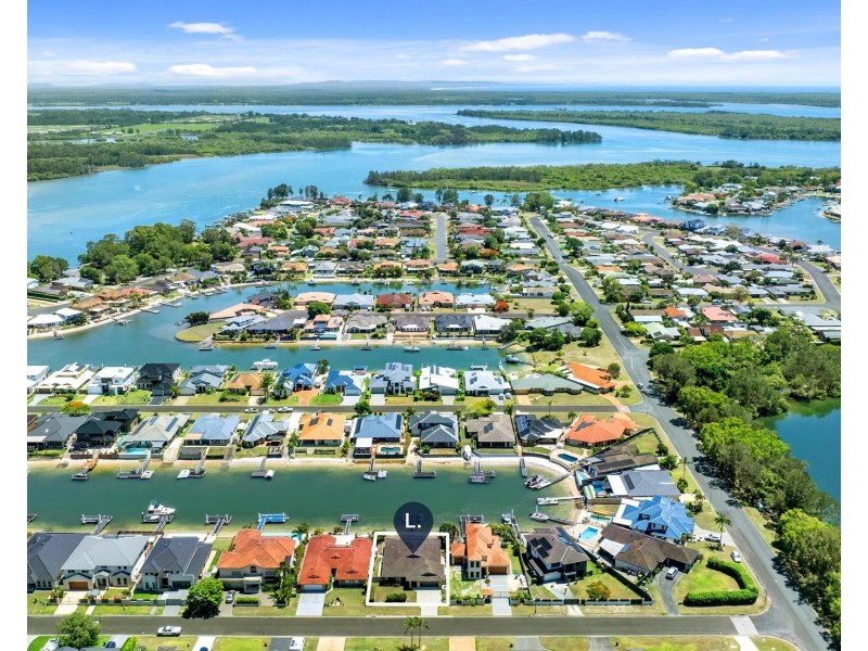 8 Taine Court, Yamba NSW 2464