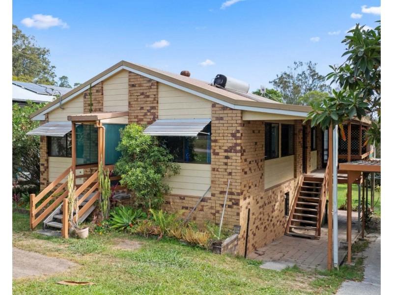 56 River Lane, Woombah NSW 2469